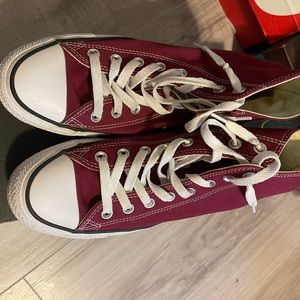 Classic maroon high tops chucks